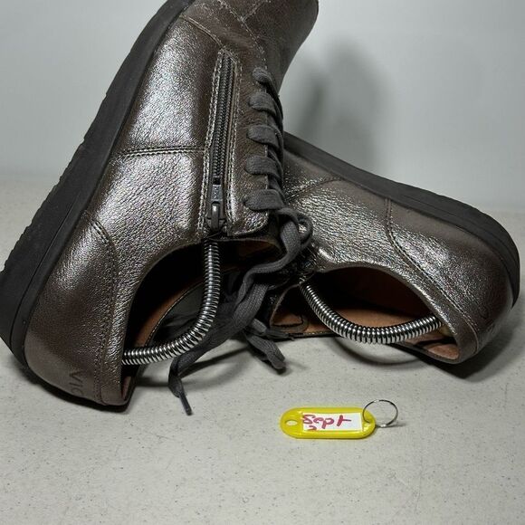Vionic Abigail Walking comfort Sneakers Shoes WOMENS Size 9 Metallic Pewter - Picture 1 of 7